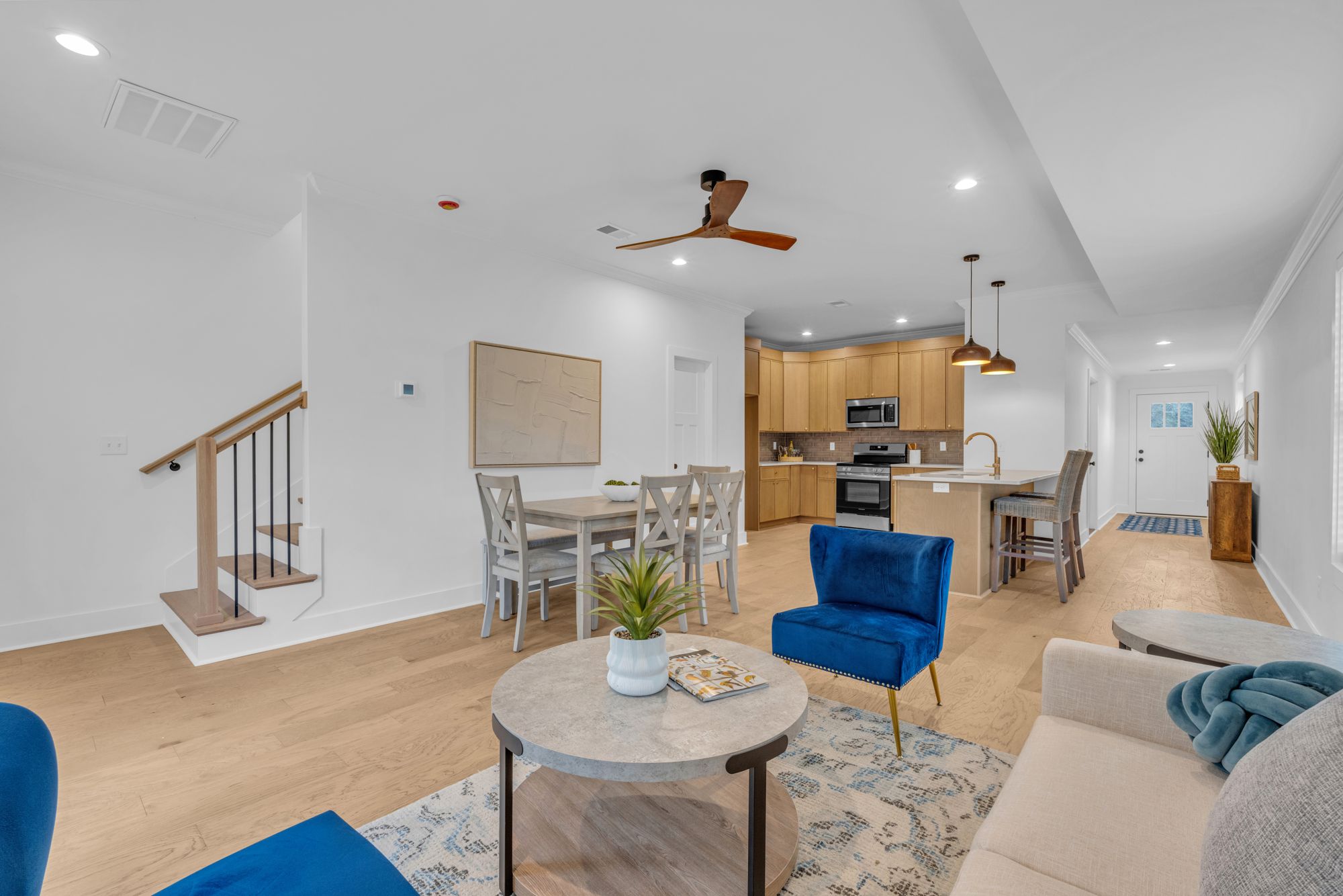 The Clare interior and exterior photo 3